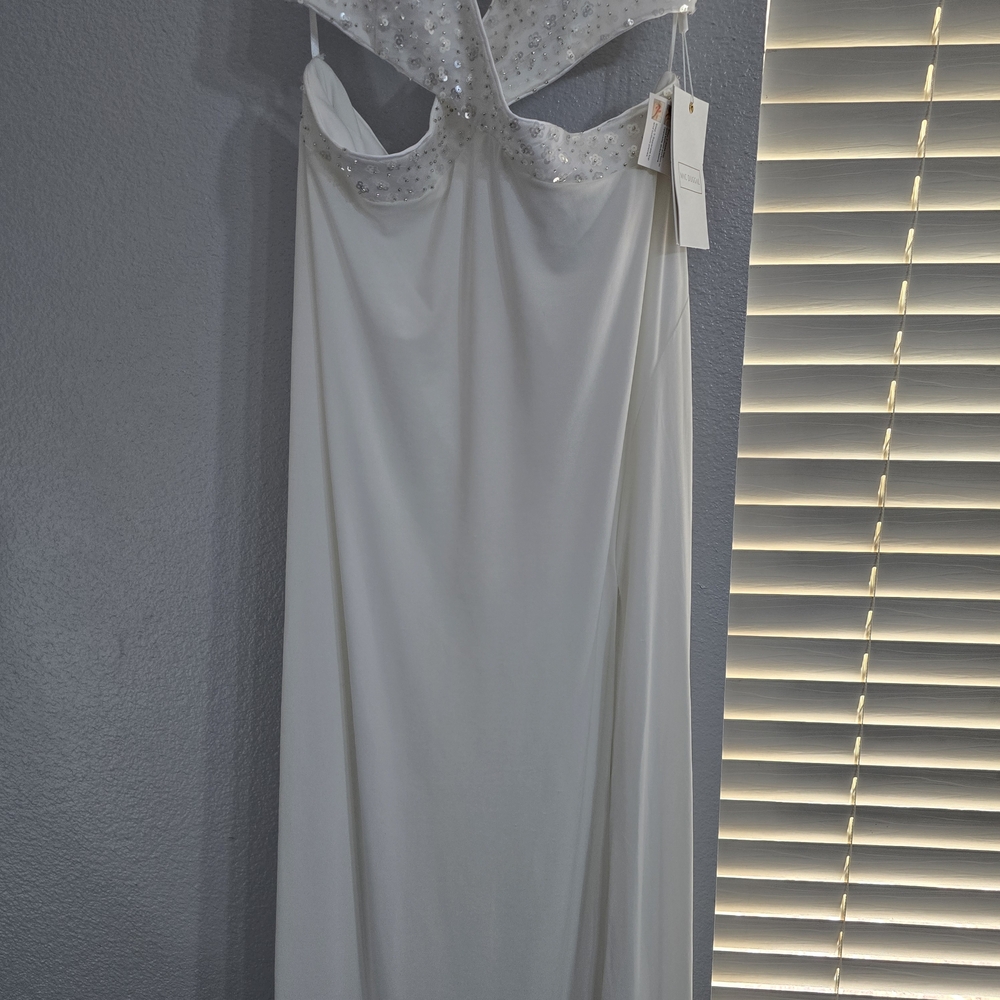 Mac Duggal Cut Out Criss Cross White Beaded Dress Size 12. Style Code 68166. Nwt - Picture 6 of 10